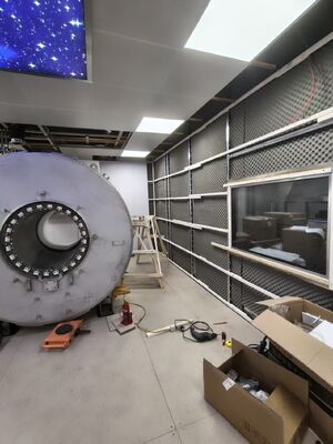 Goede prijs. RF-afgeschermde kamer met 50 ohm ingangsimpedantie en meerlaags gecoat RF-afgeschermd glazen raam voor aanpasbare Faraday-kooi MRI online